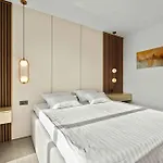 Freedom With Tennis Court, Infinity Pool And Sauna 别墅 Mala Cista