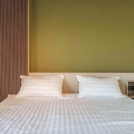 Freedom With Tennis Court, Infinity Pool And Sauna Villa *